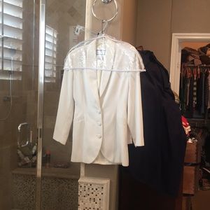 White Blazer size 4